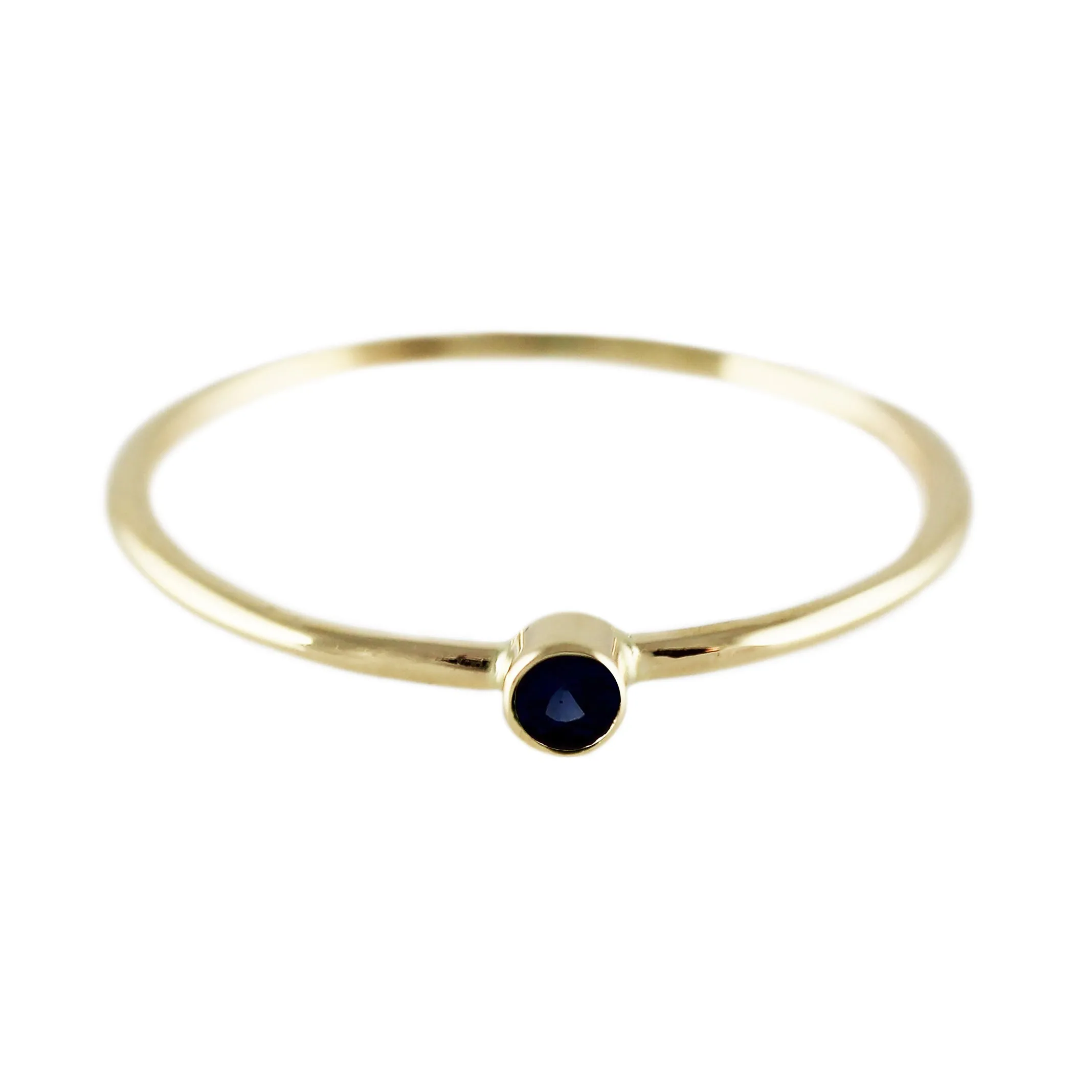 14K SINGLE SAPPHIRE RING