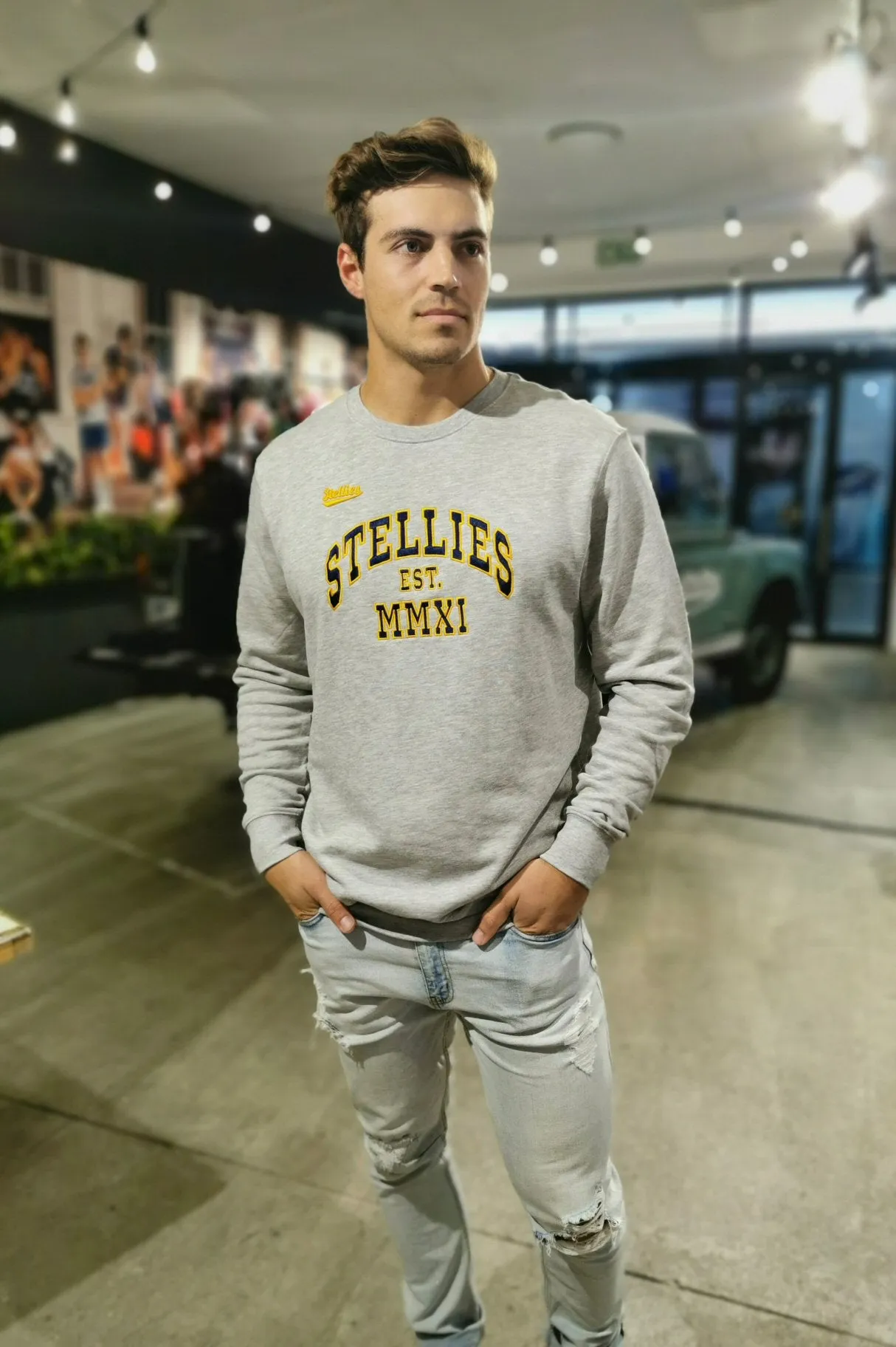Champion's Pullover