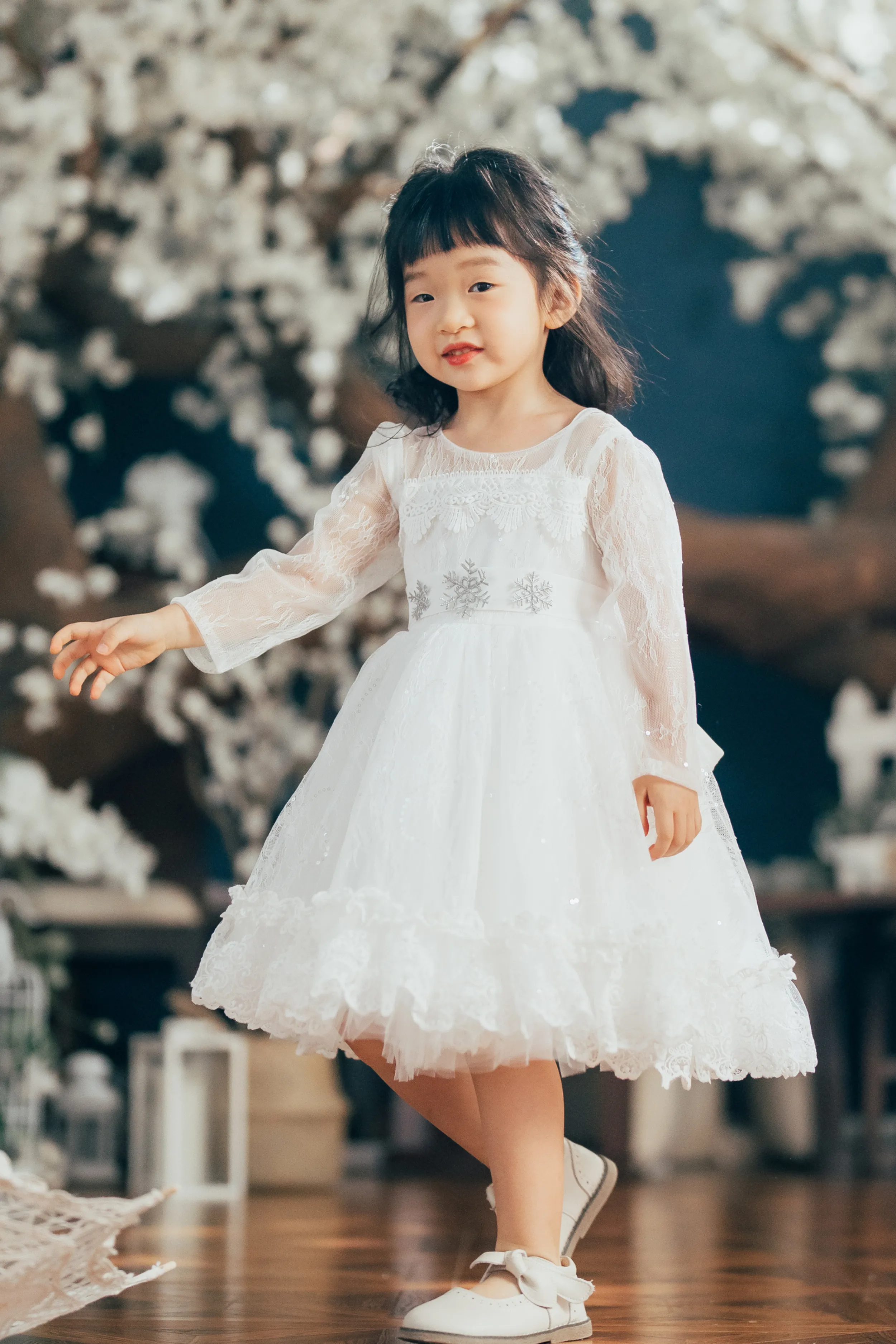 Elsa Long Sleeves Lace Dress (White/Blue/Pink)