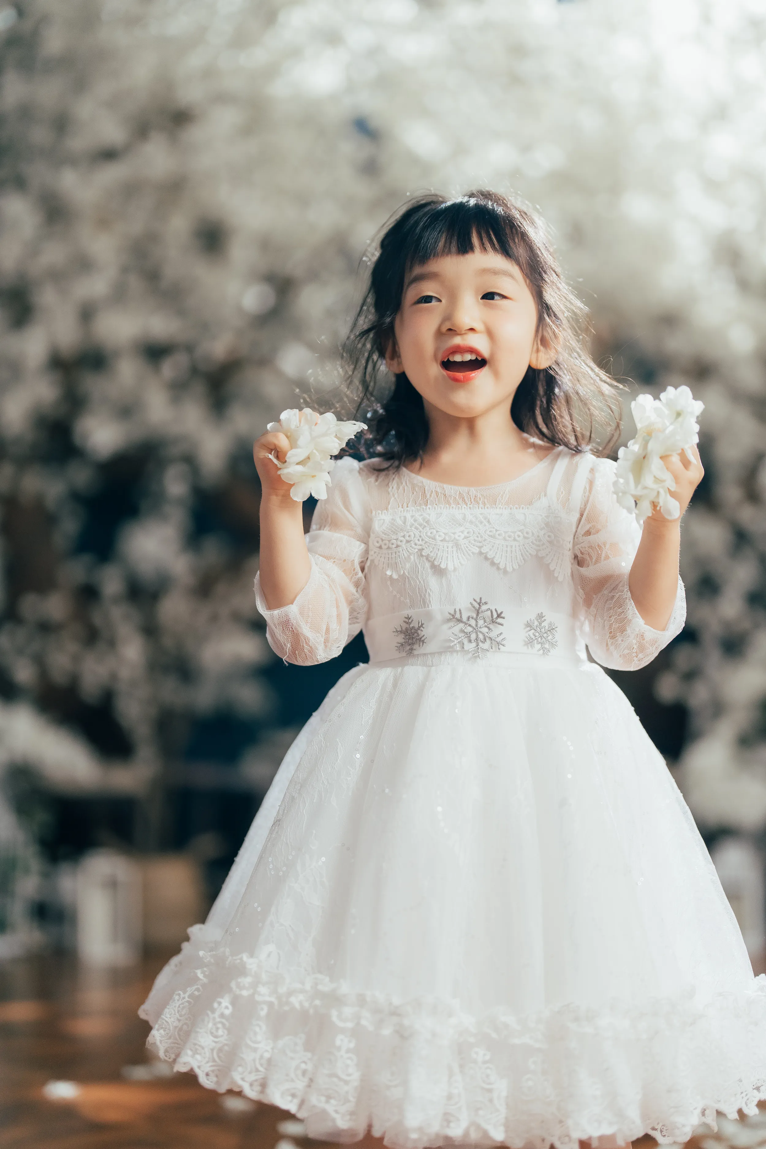 Elsa Long Sleeves Lace Dress (White/Blue/Pink)