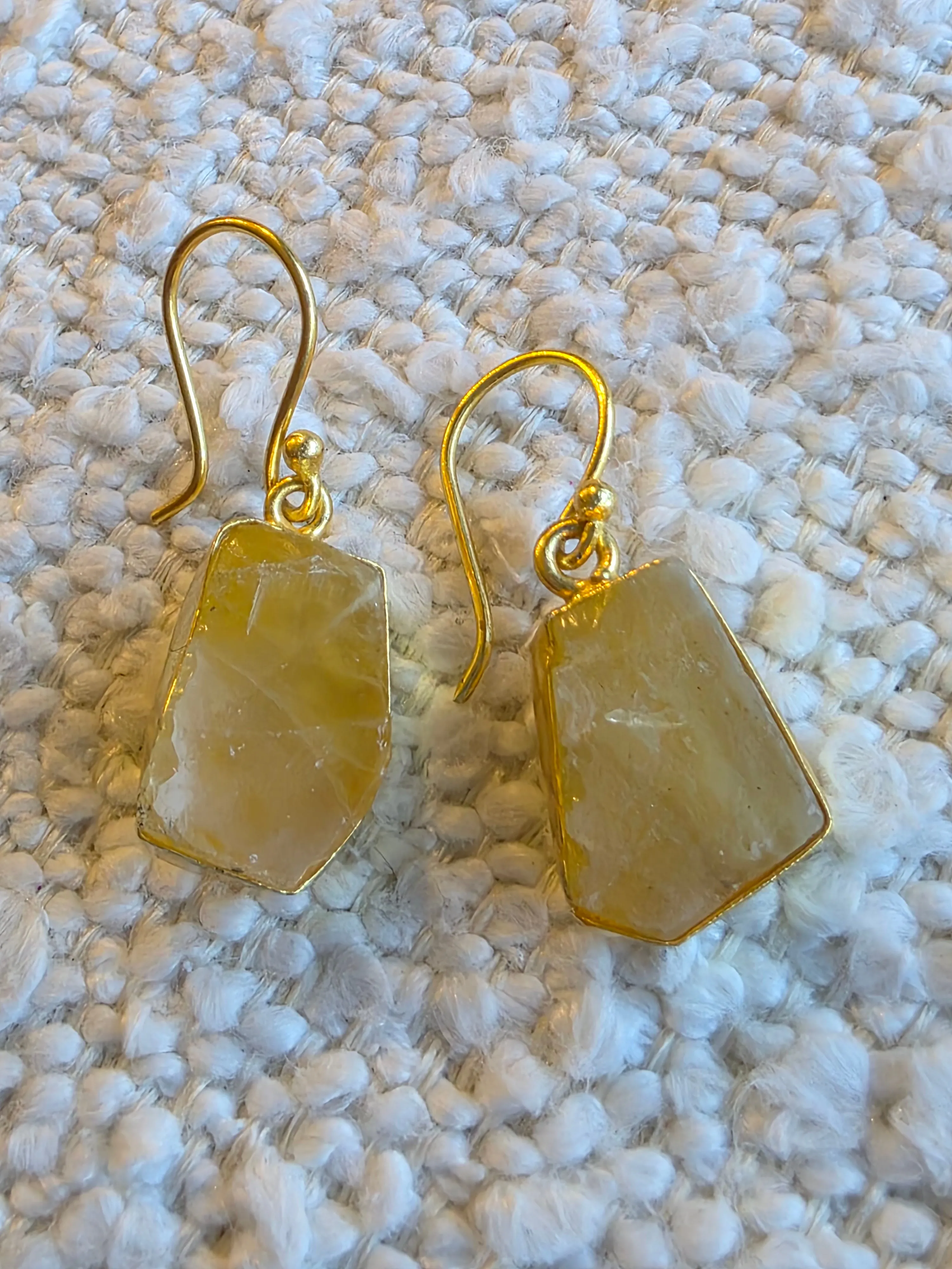Gemajesty Raw Citrine Drop Earring